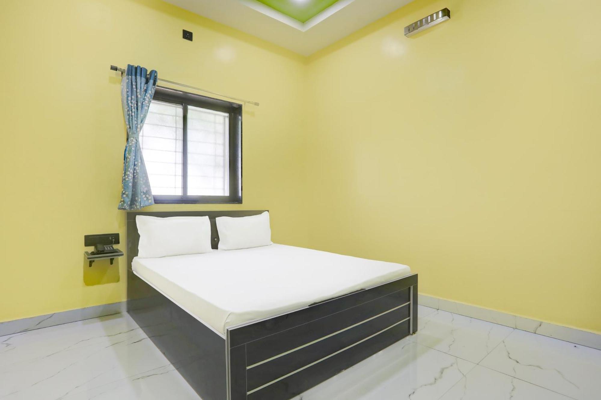 Hotel O Raj Guest House Akola المظهر الخارجي الصورة